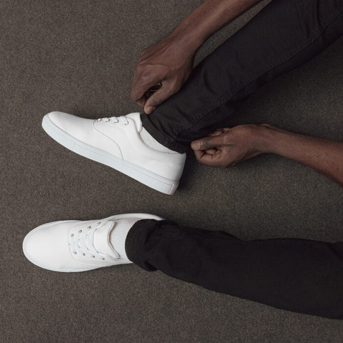 Tennis en toile avec lacets pour homme – Image 8